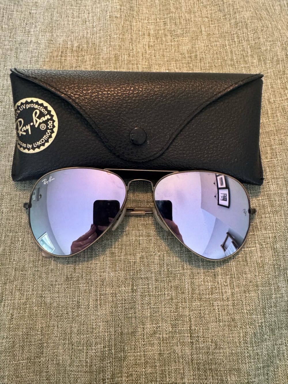 Ray-Ban Aviator Sunglasses - Purple Mirrored Lenses with Metal Frame